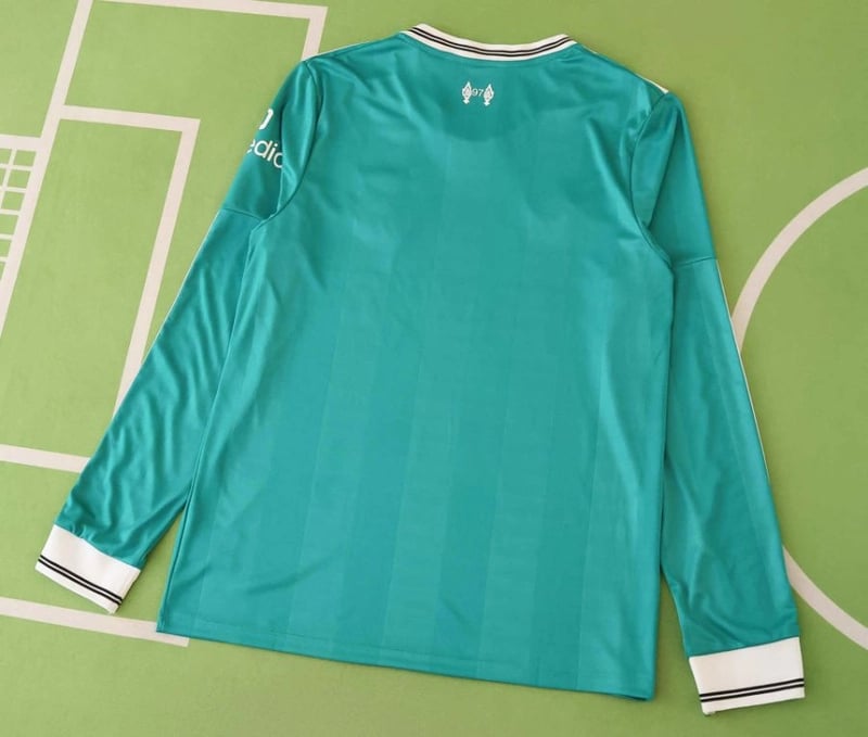 Camisola Liverpool F.C. Terceira Manga Comprida 25/26 - Vista 2