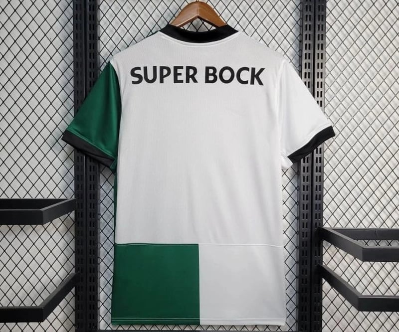Camisola Sporting C.P. Stromp 25/26 - Vista 2