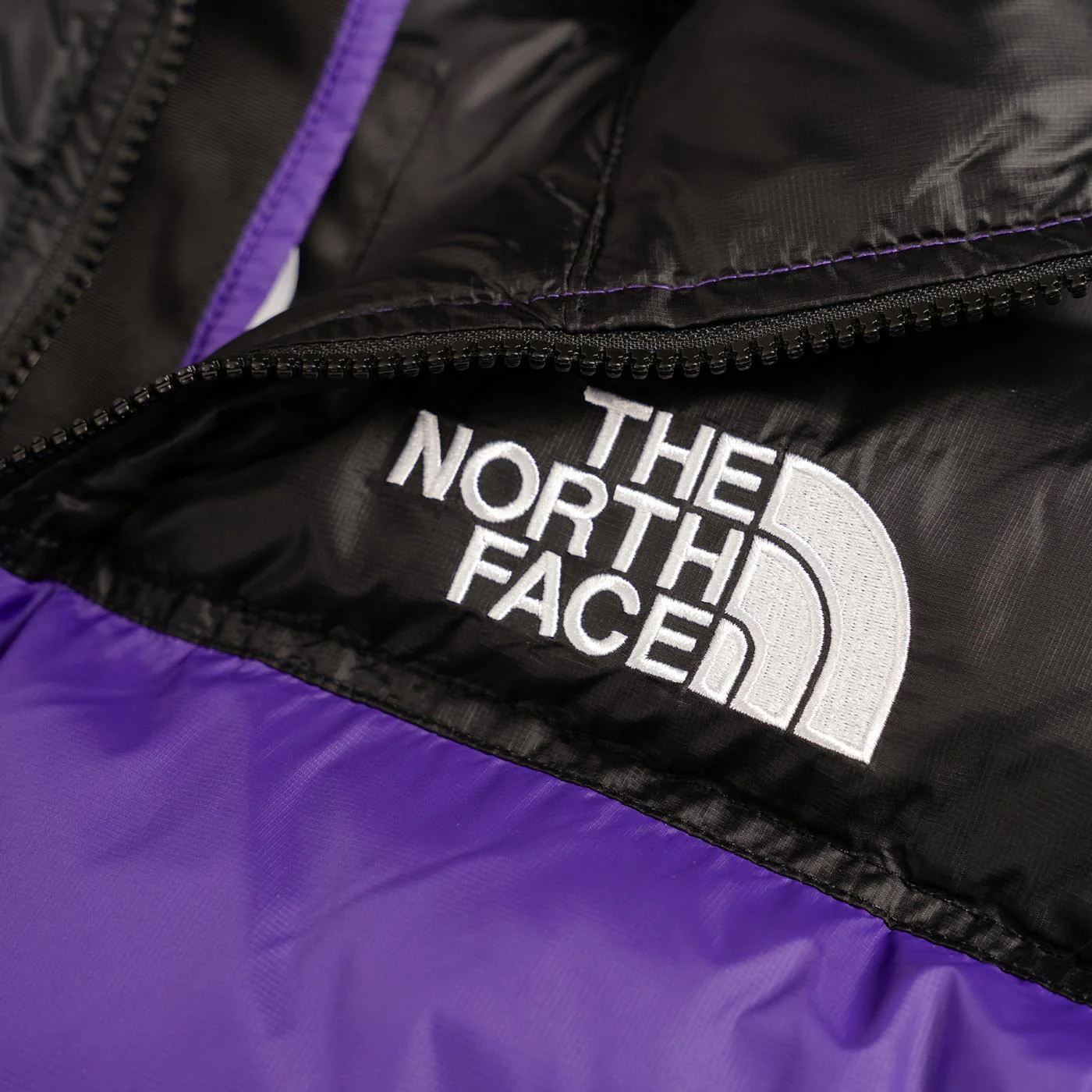 The North Face classic 700 mulher roxo - Vista 3