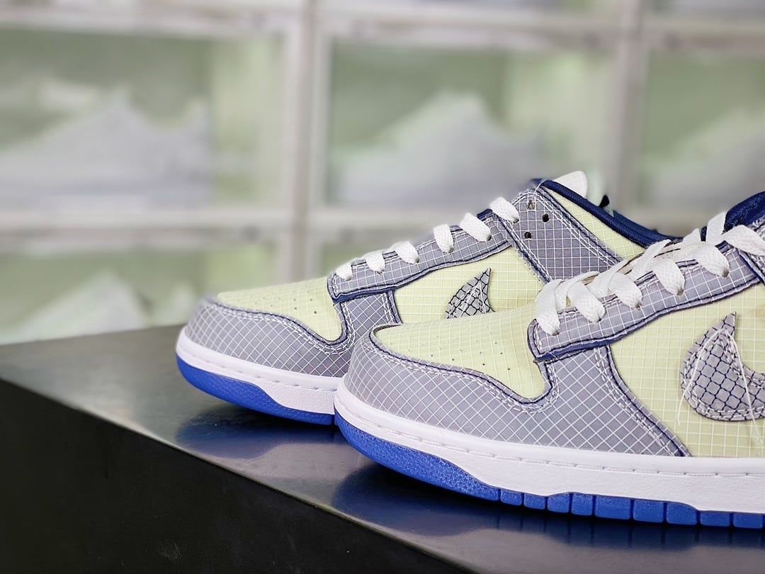 NK SB Dunk Low Colaboração - Vista 8