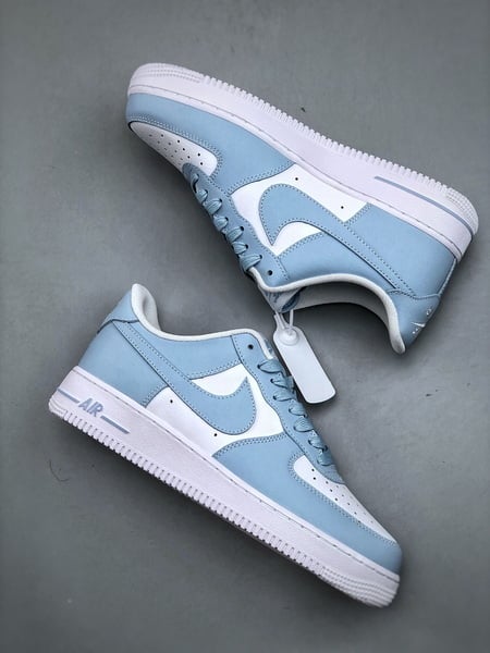 Nike Air Force 1 Low 07 Branco e Azul - Vista 2