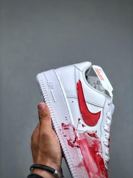 Nike Air Force 1 '07 Low Clássico - Vista 5