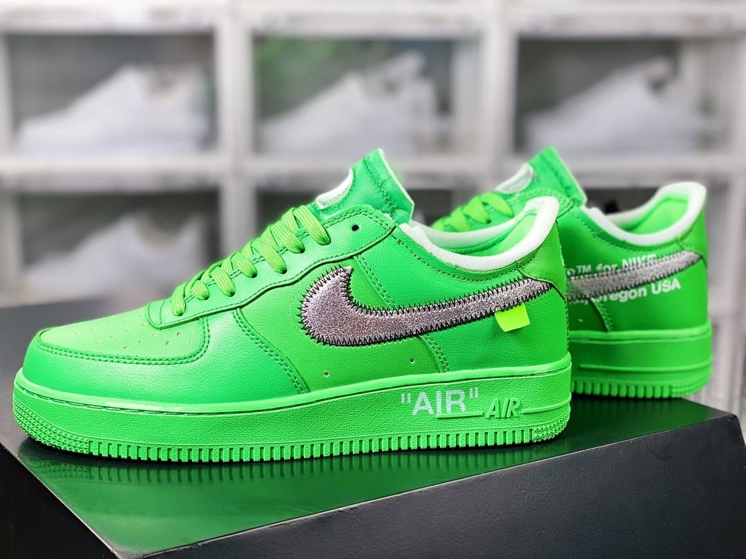 Nike OW Verde Claro com Prata Hook - Vista 2