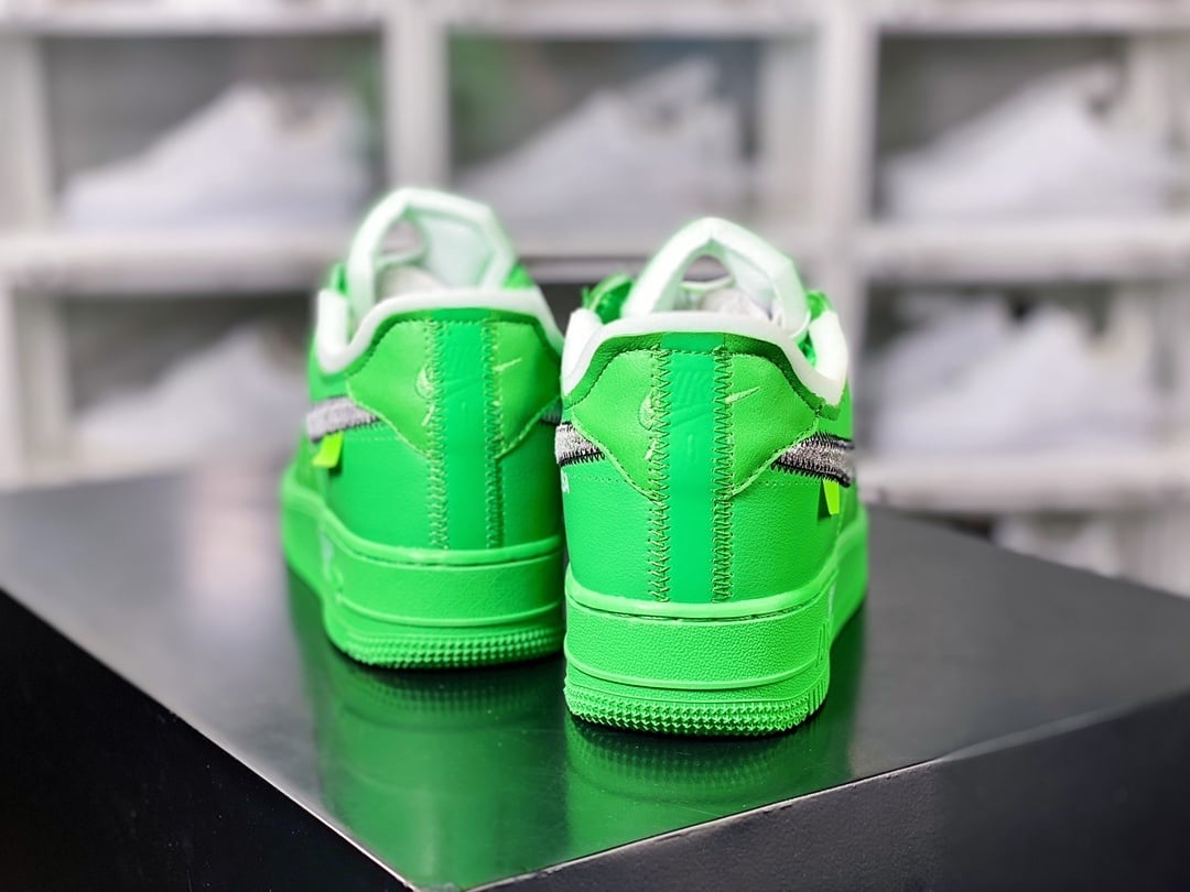 Nike OW Verde Claro com Prata Hook - Vista 4