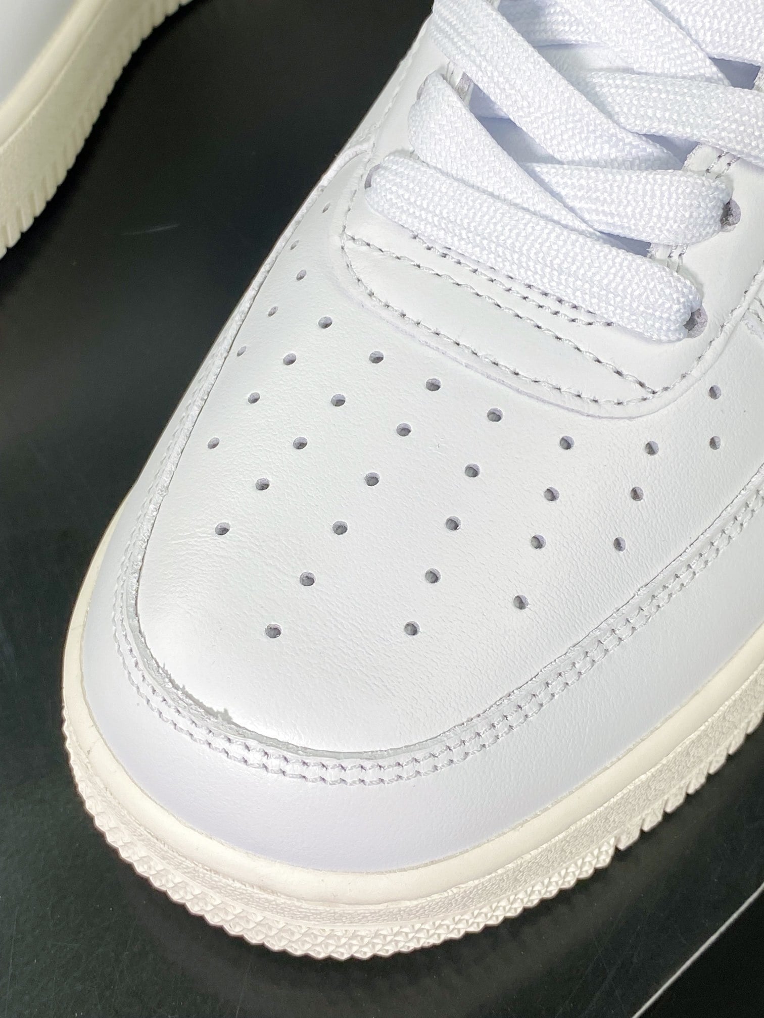 Nike OW Branco com Prata Hook - Vista 6