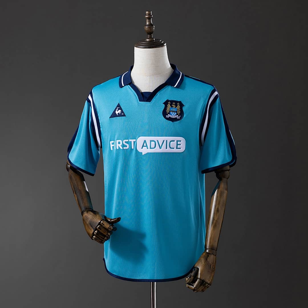 Camisola Principal do Manchester City 2002/2003 (Retro)