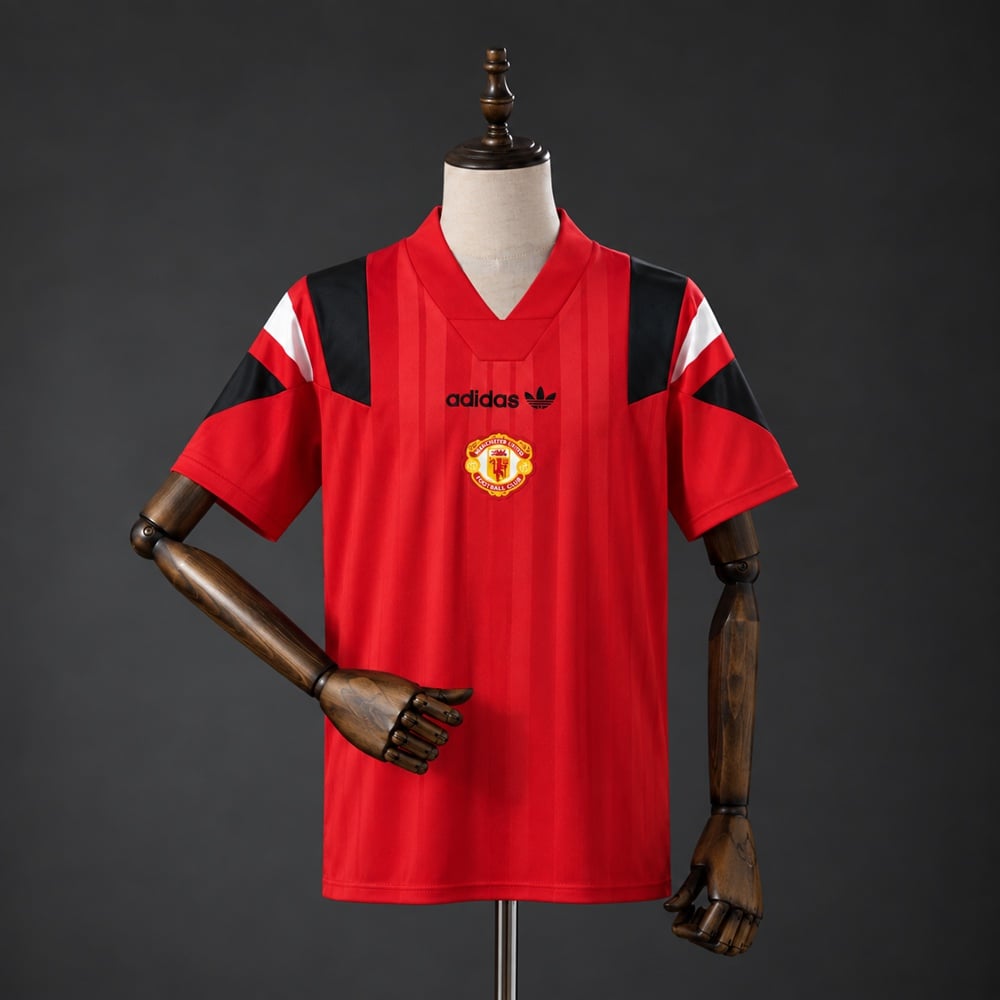 Camisola Manchester United 2026/2027 EQT Retro Vermelha - Vista 1