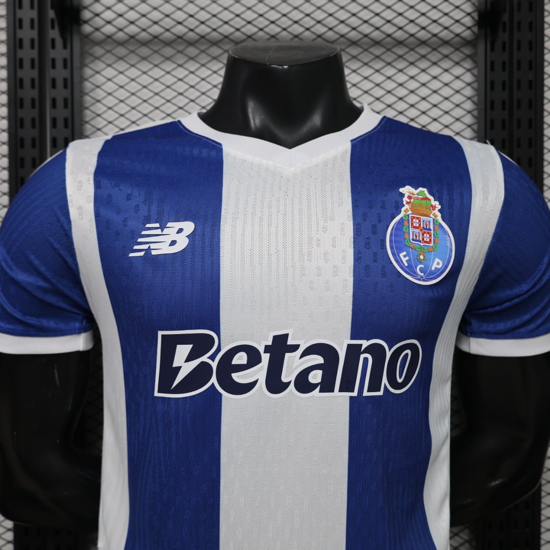 Camisola FC Porto 2026/2027 Principal Versão Jogador - Vista 3