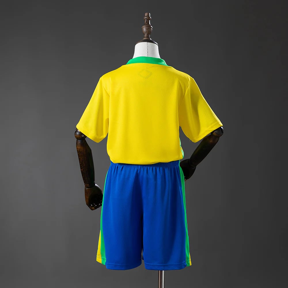 Kit Criança Brasil Principal 2025 - Vista 2