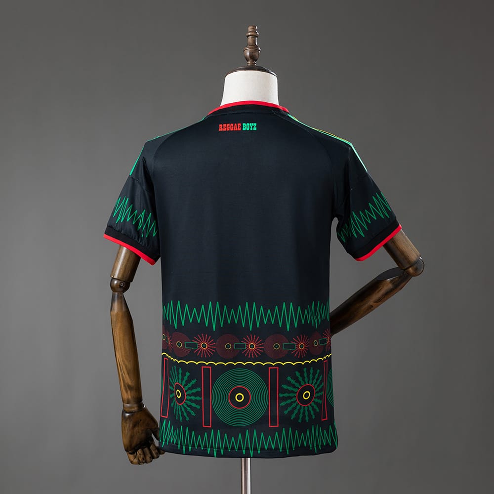 Camisola Fora Jamaica x Bob Marley 2026 - Vista 2