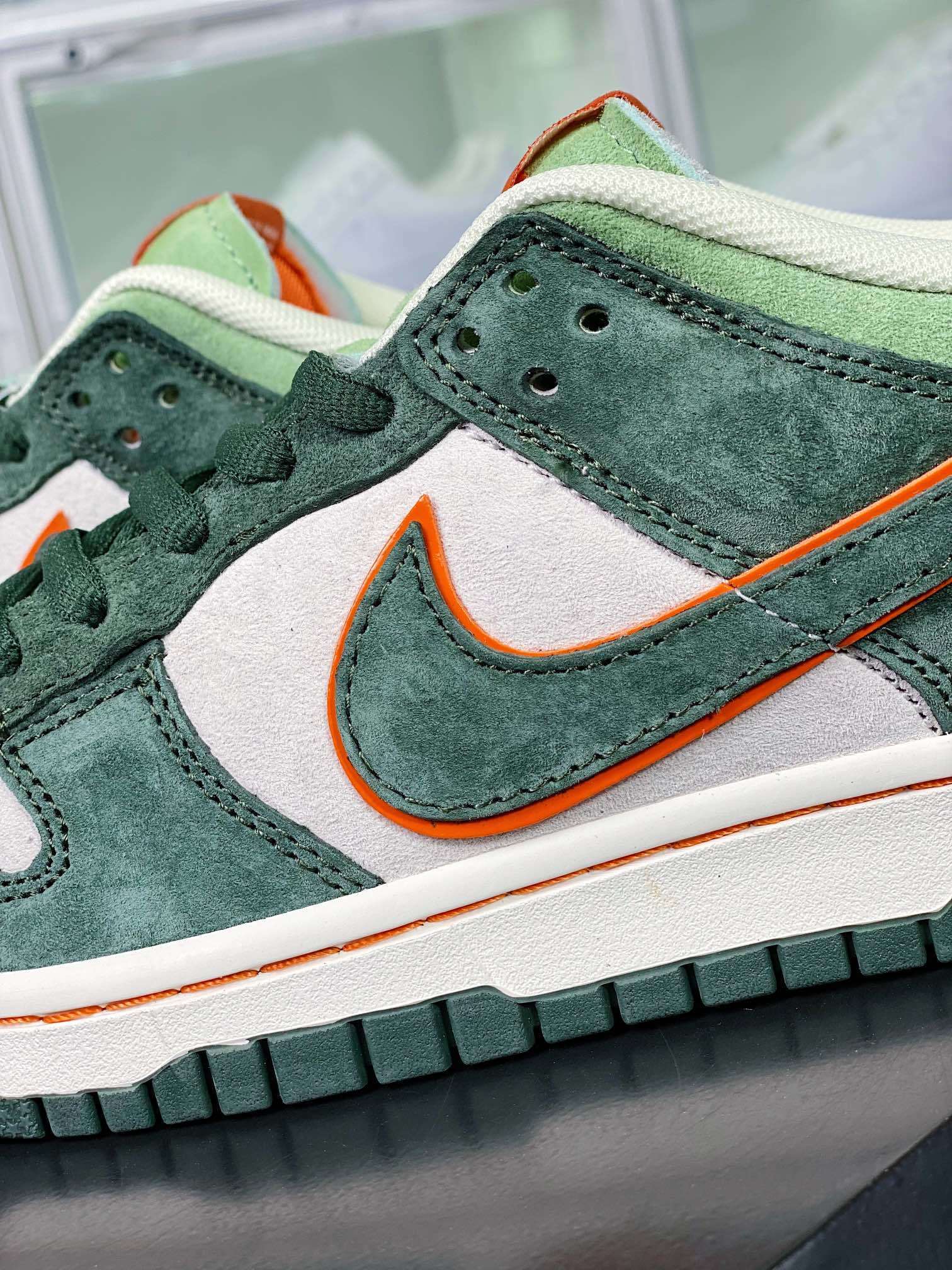 NK Dunk Low Camurça Marinho, Verde Escuro e Cinza Claro - Vista 7
