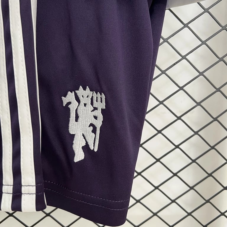 Kit Criança Manchester United terceiro equipamento 2025/26 - Vista 5