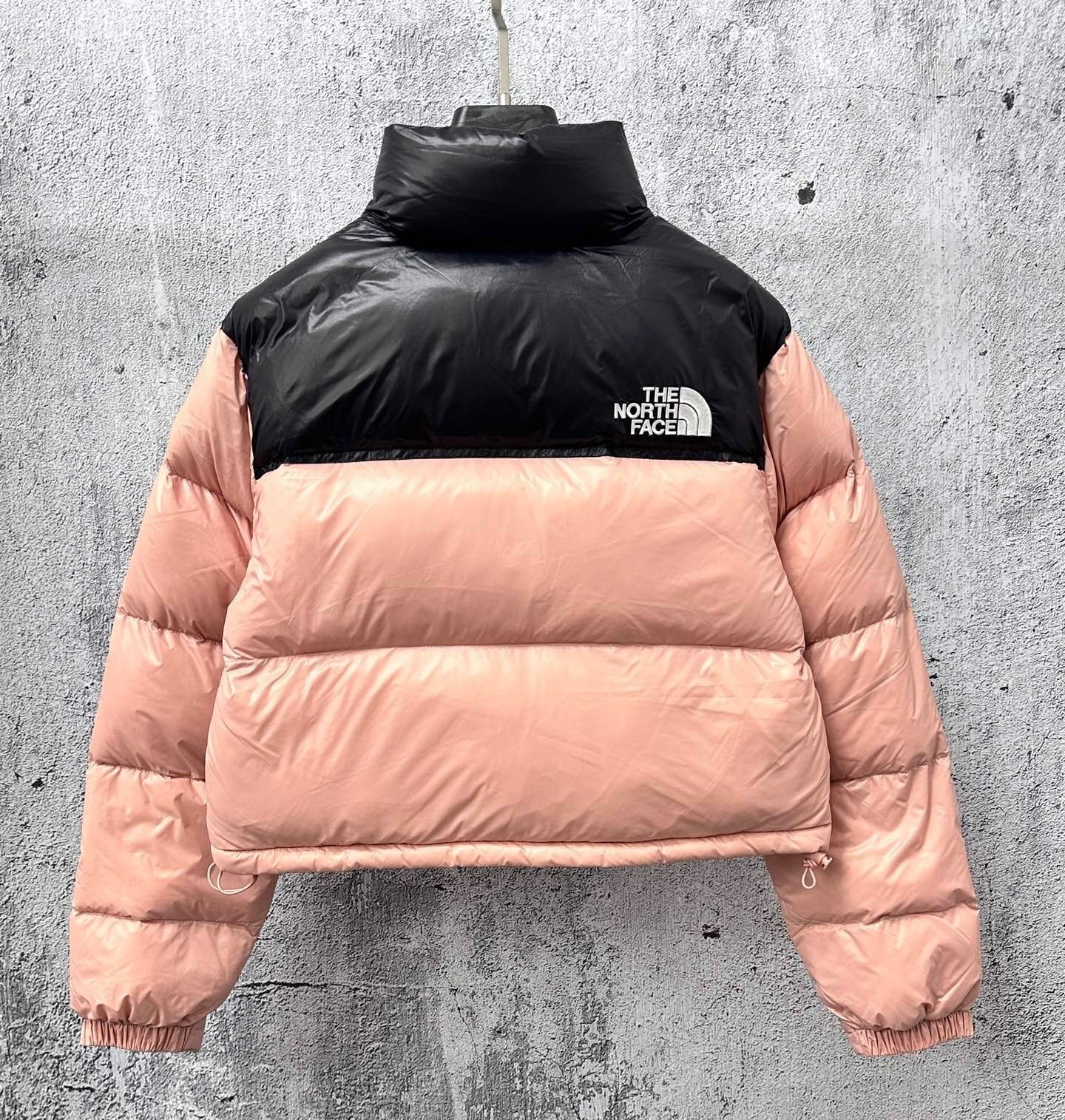 The North Face classic 700 mulher salmão - Vista 2