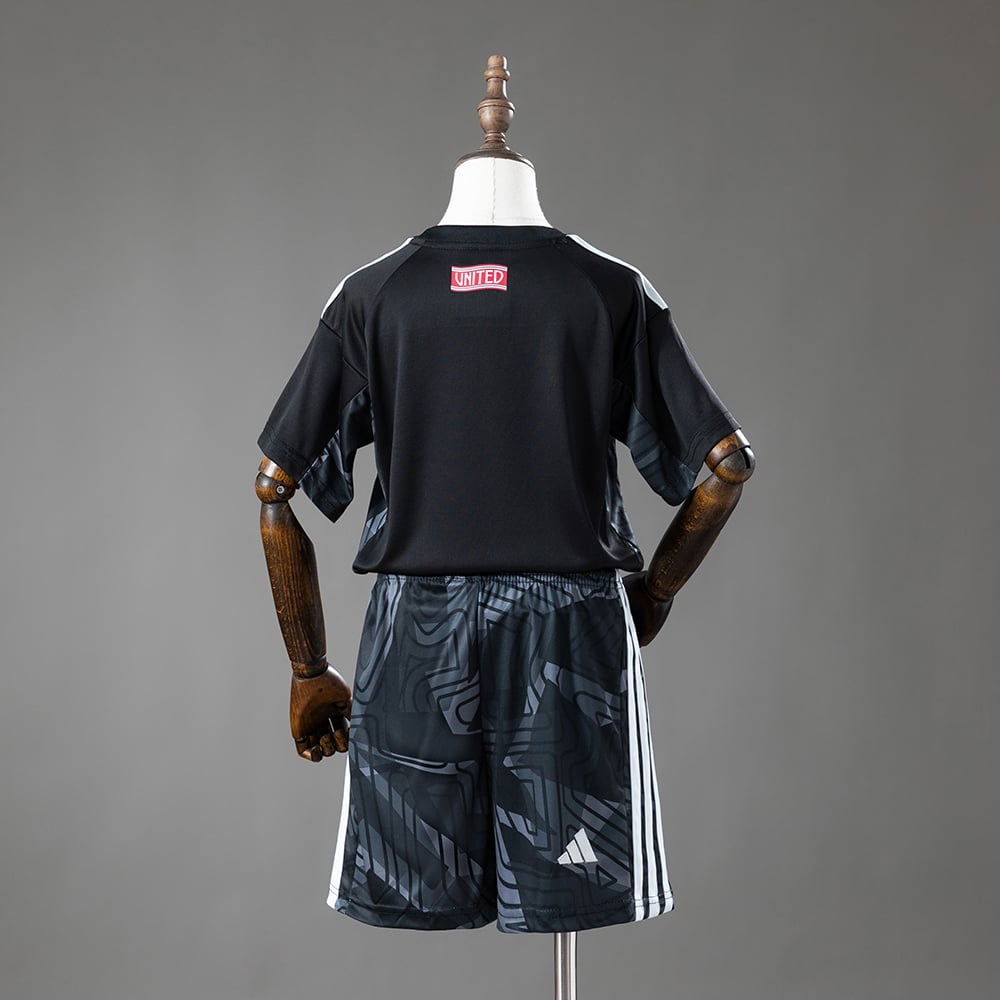 Equipamento Criança Manchester United 2026/2027 Guarda-Redes - Vista 2