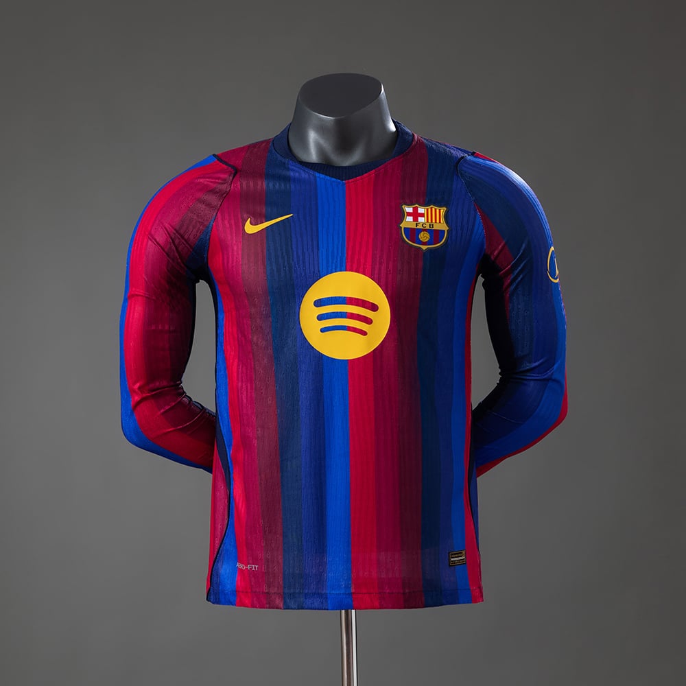 Camisola Barcelona 2026/2027 Equipamento Principal Versão Jogador Manga Comprida - Vista 1