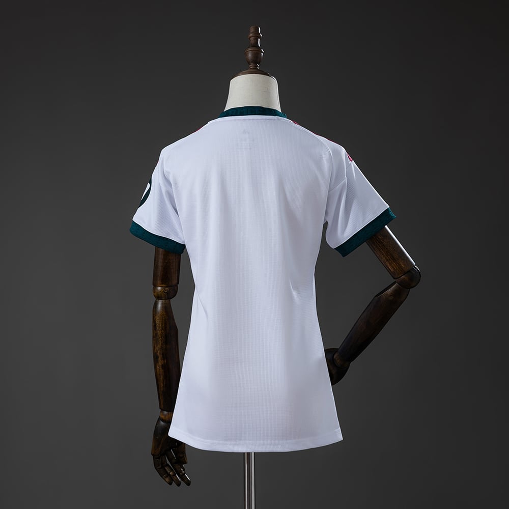 Camisola Principal Real Madrid Feminina 2026/2027 - Vista 2