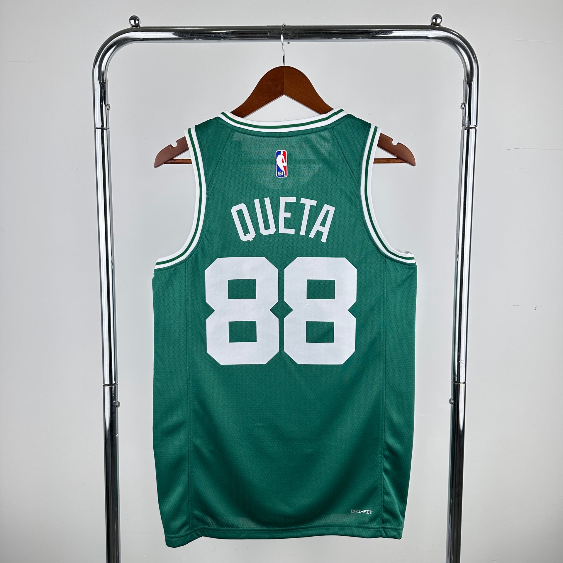 Camisola NBA Boston Celtics Alternativo Verde 2025/26 - Neemias Queta #88 - Vista 1