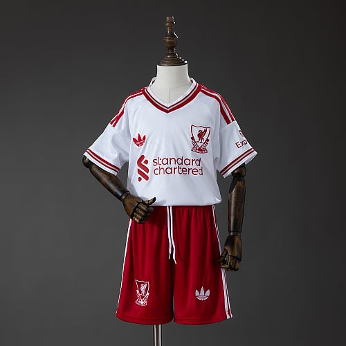 Kit Criança Liverpool 2026/2027 Alternativa - Vista 1