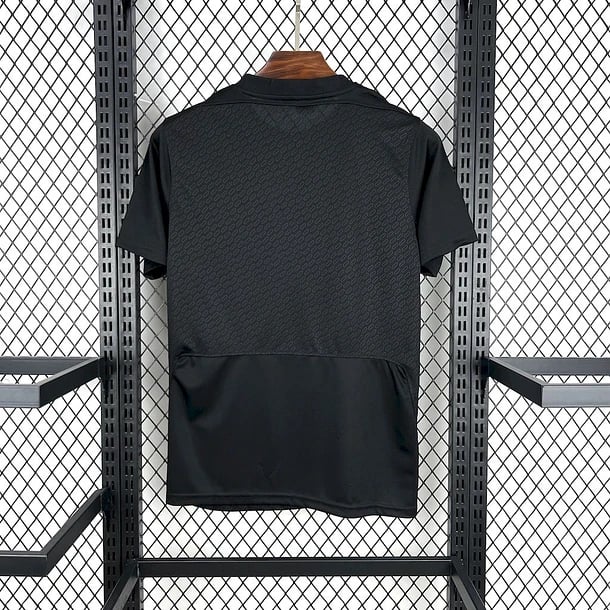 Camisola Liverpool Edição Especial - Vista 3