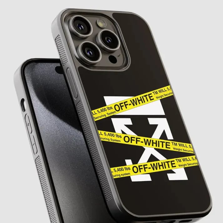 Capa Off White 25/26 - Vista 2