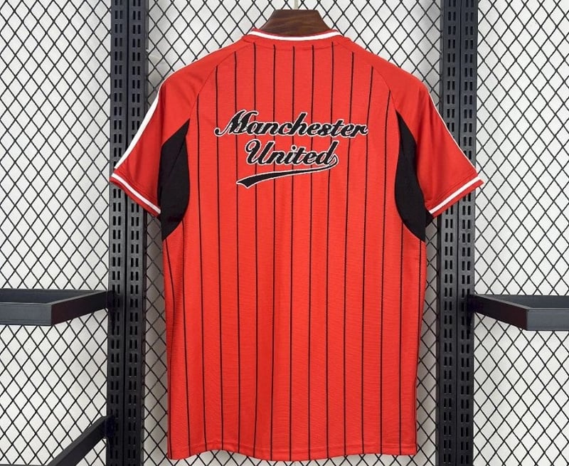 Camisola Manchester United Especial MLB 2025 - Vista 2