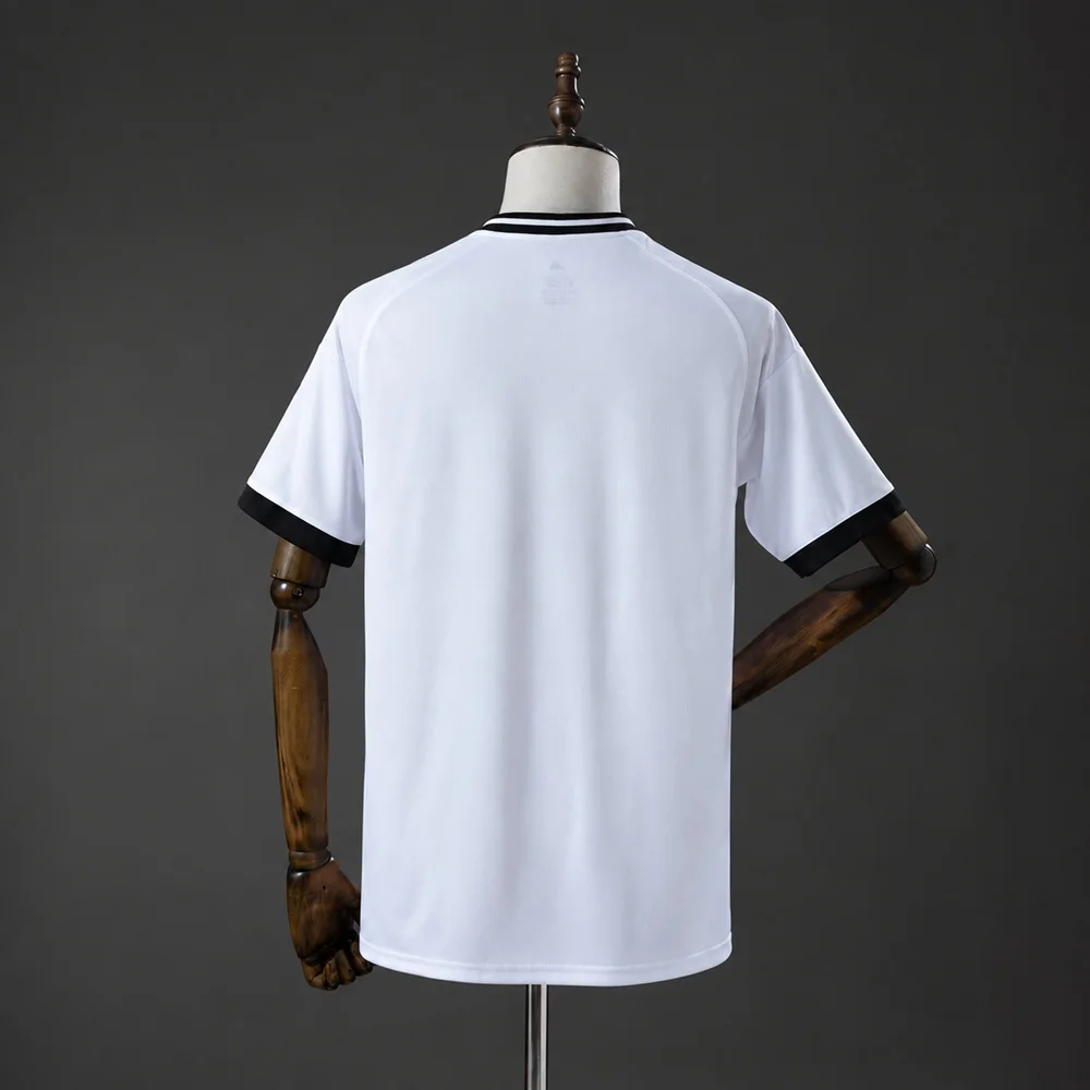 Camisola Edição Especial Real Madrid 2026/2027 - Vista 2