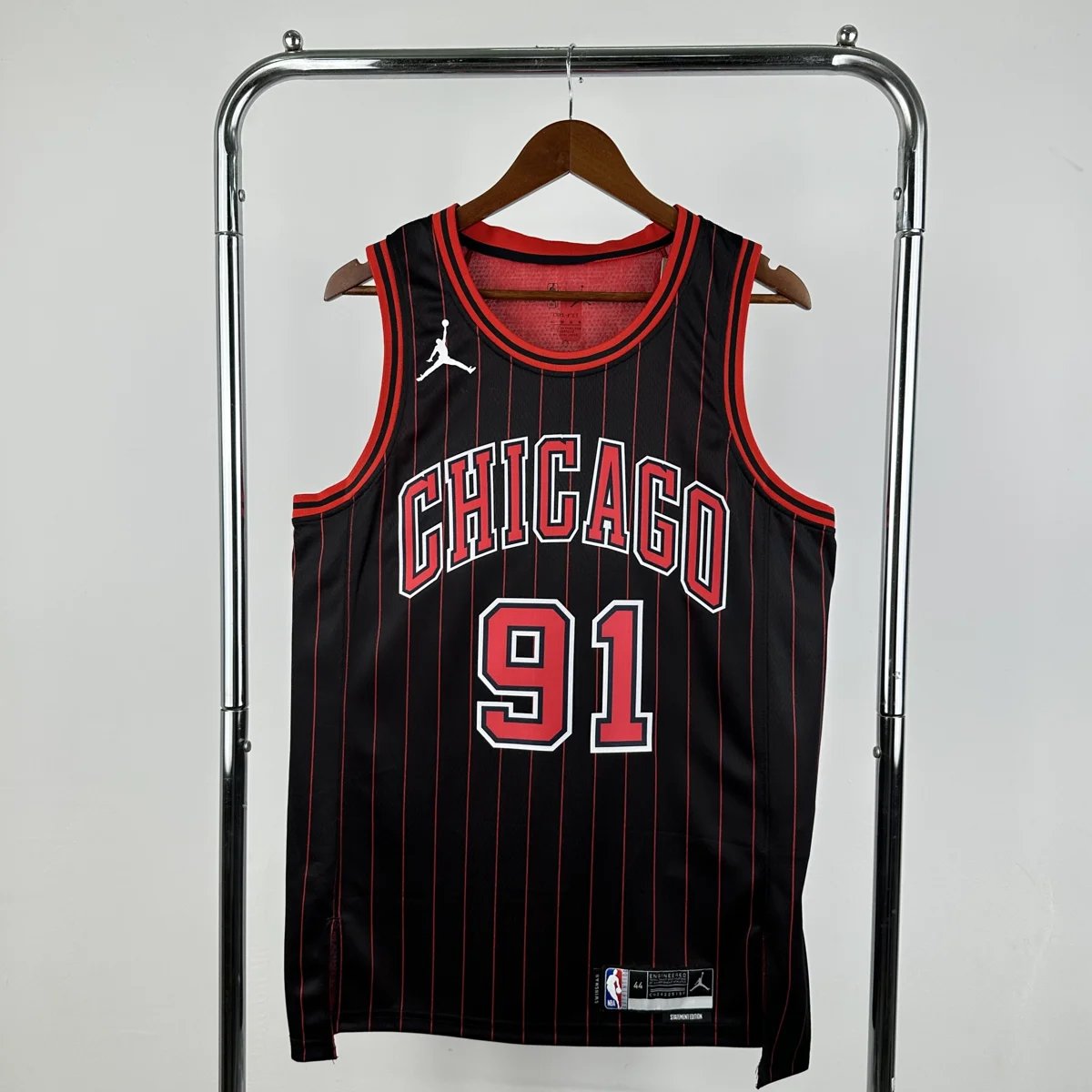 Camisola NBA Chicago Bulls Statement Edition 2025/26 - Dennis Rodman #91 - Vista 2