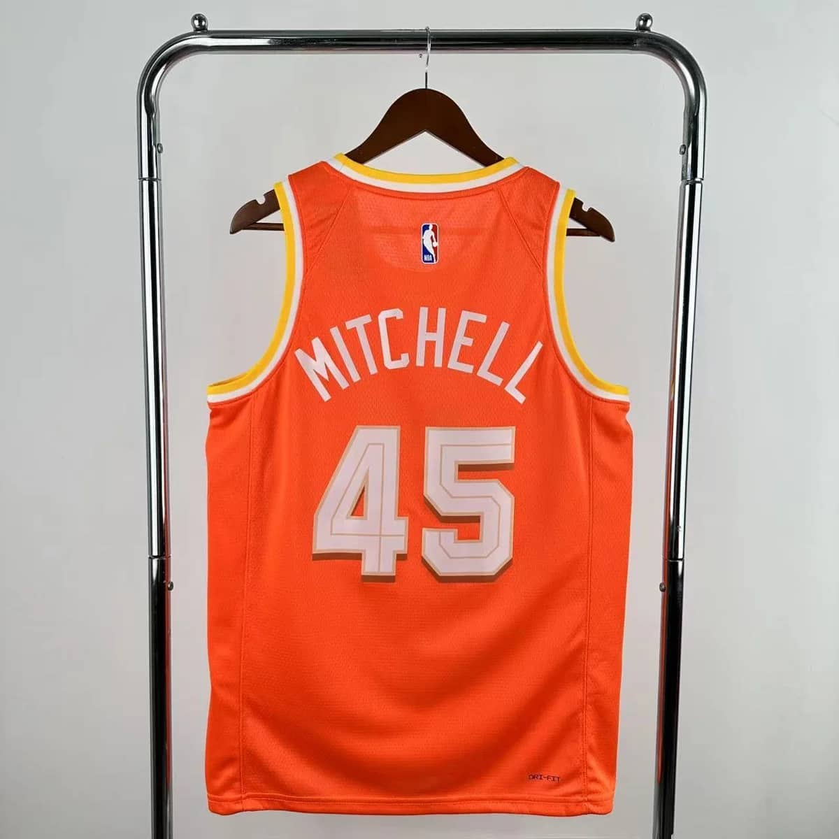 Camisola NBA Cleveland Cavaliers City Edition 2025/26 - Donovan Mitchell #45