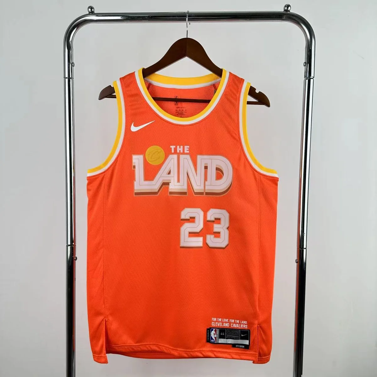 Camisola NBA Cleveland Cavaliers City Edition 2025/26 - LeBron James #23 - Vista 2