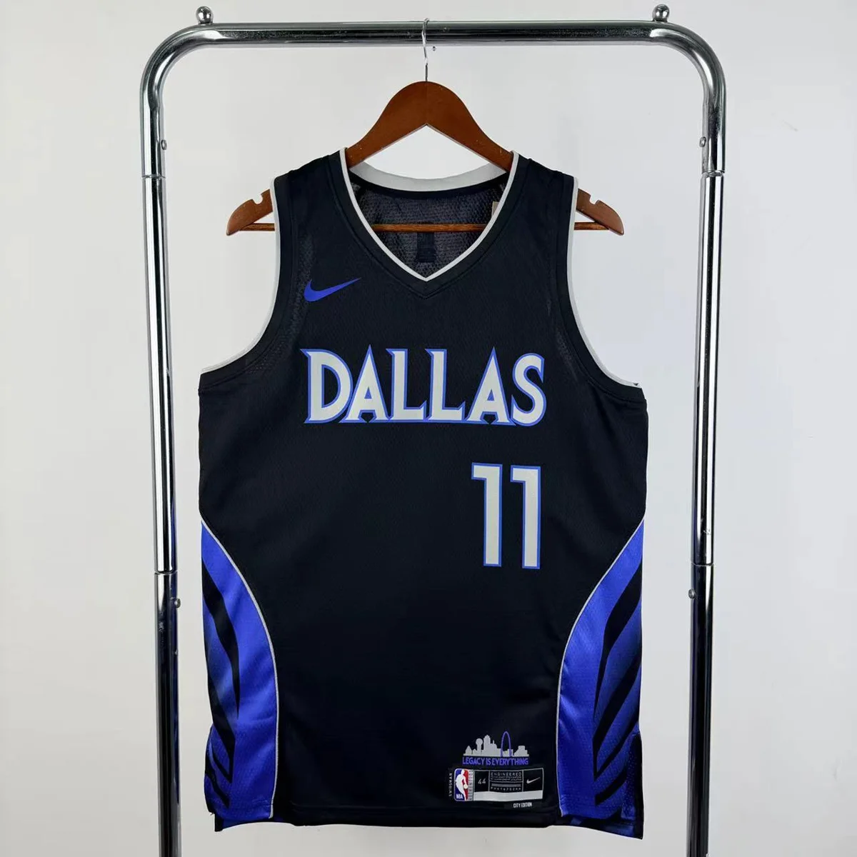 Camisola NBA Dallas Mavericks City Edition 2025/26 - Kyrie Irving #11 - Vista 2