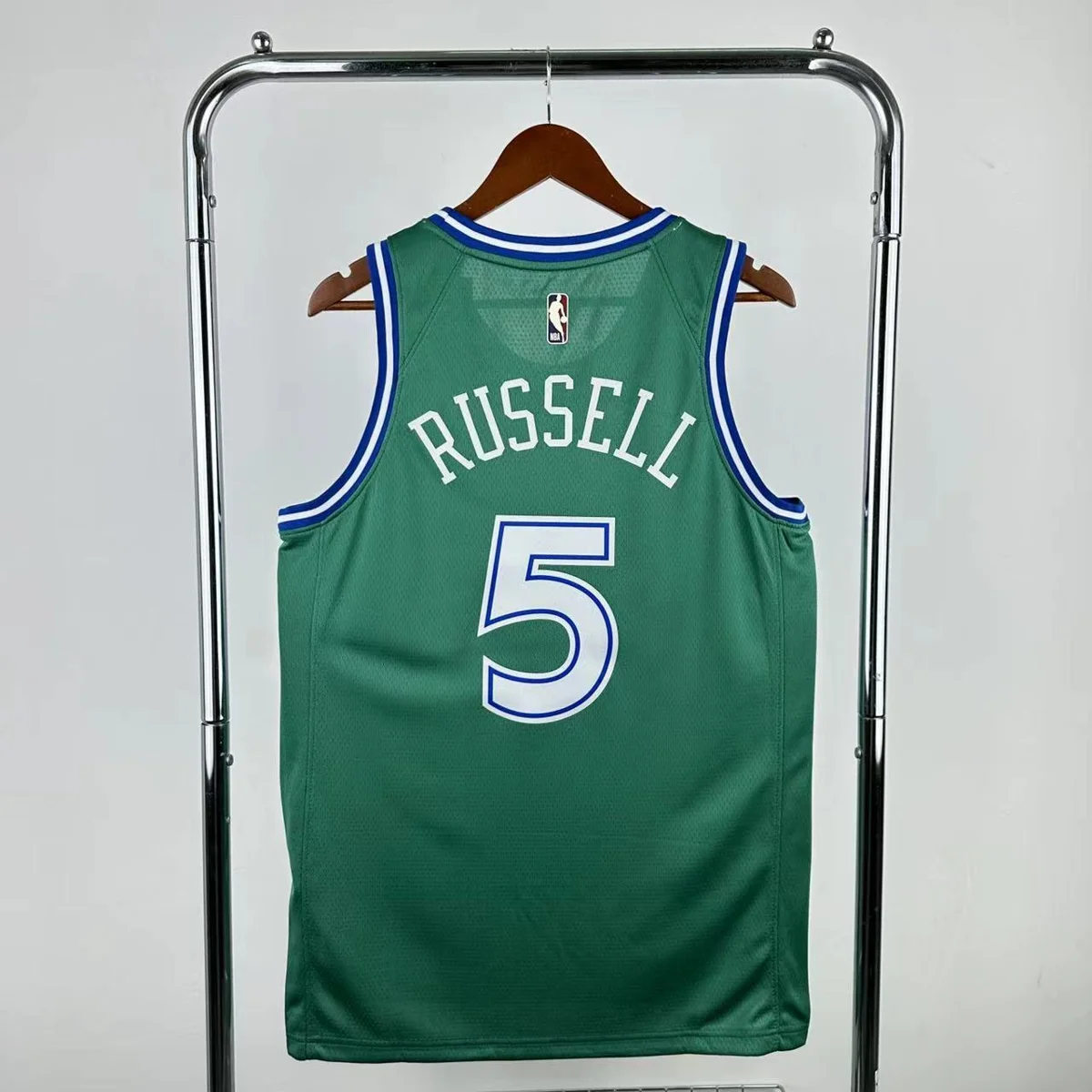Camisola NBA Dallas Mavericks Classic Edition Verde 2025/26 - D'Angelo Russell #5 - Vista 1