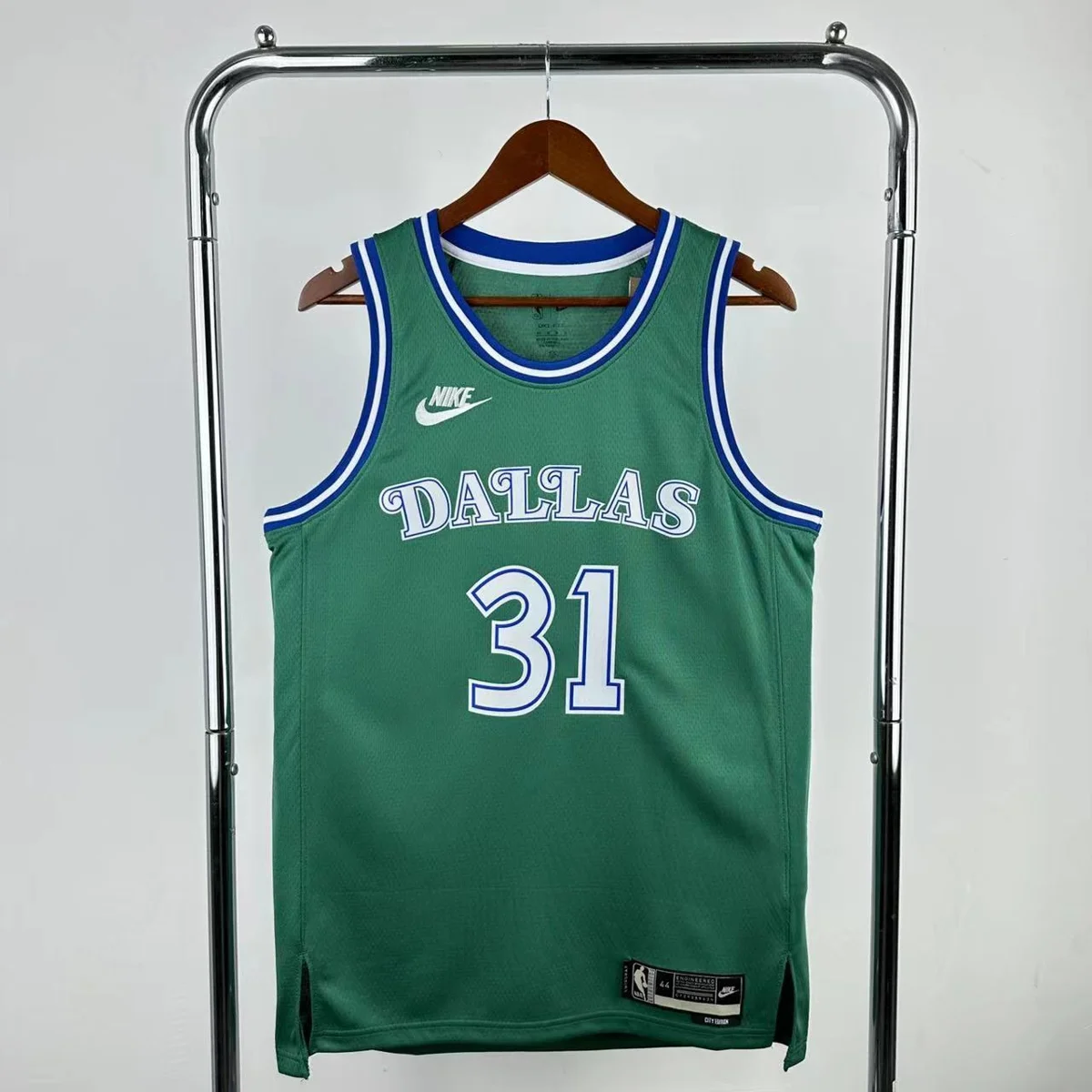 Camisola NBA Dallas Mavericks Classic Edition Verde 2025/26 - Klay Thompson #31 - Vista 2