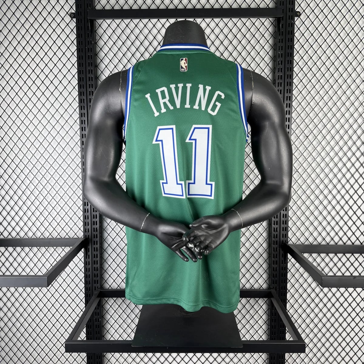 Camisola NBA Dallas Mavericks Classic Edition Verde 2025/26 - Kyrie Irving #11 - Vista 1
