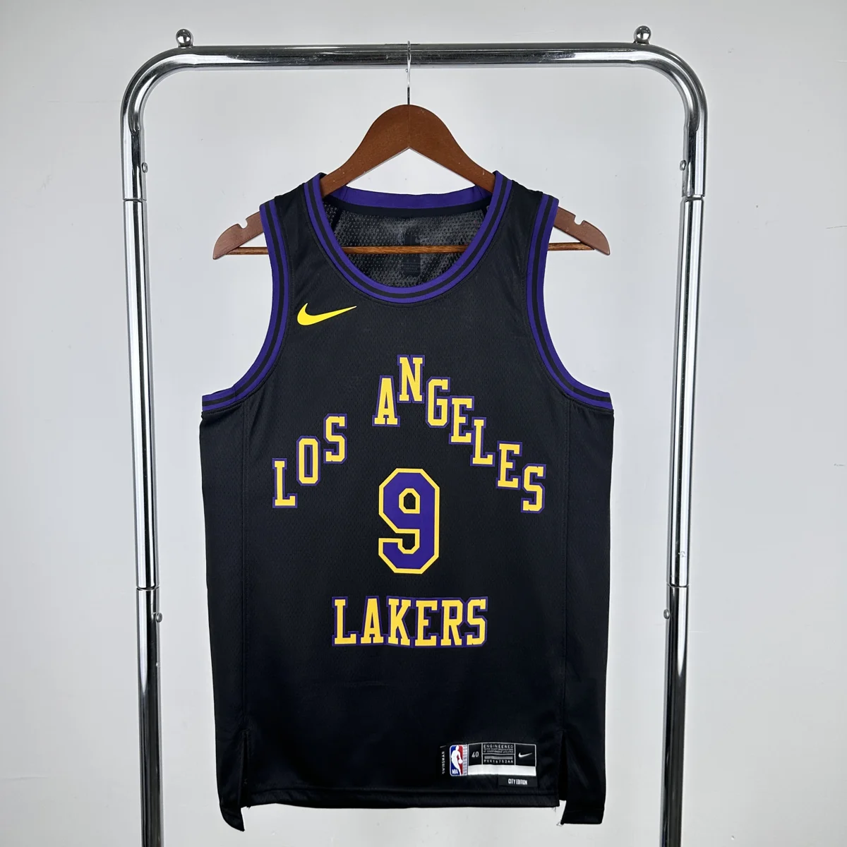 Camisola NBA Los Angeles Lakers City Edition 2025/26 - Bronny James #9 - Vista 2
