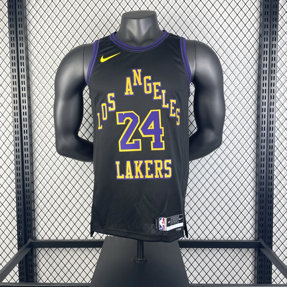 Camisola NBA Los Angeles Lakers City Edition 2025/26 - Kobe Bryant #24 - Vista 3