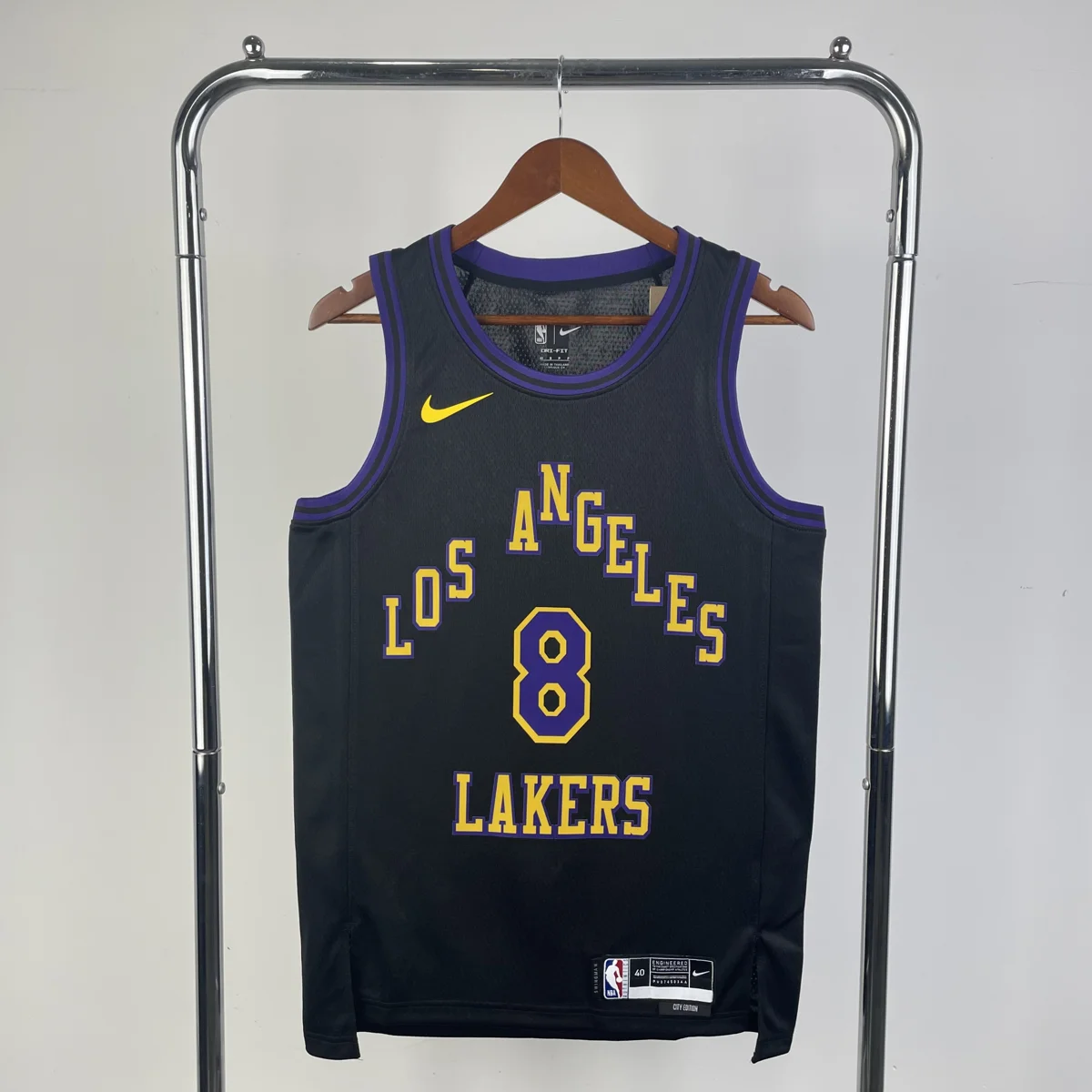 Camisola NBA Los Angeles Lakers City Edition 2025/26 - Kobe Bryant #8 - Vista 2