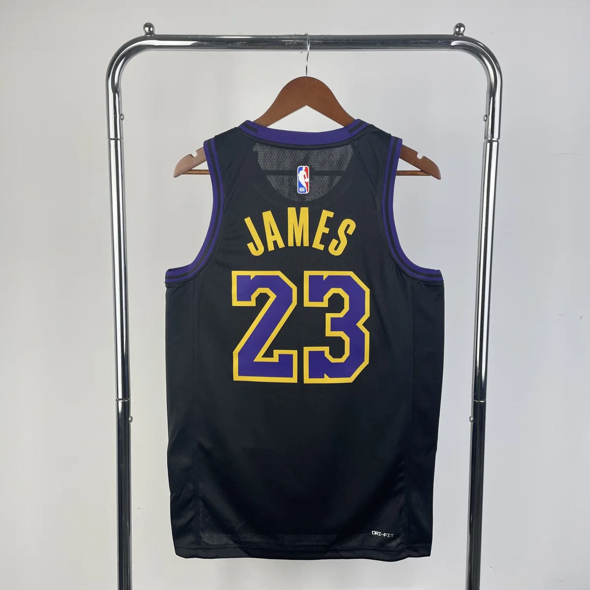 Camisola NBA Los Angeles Lakers City Edition 2025/26 - LeBron James #23 - Vista 1