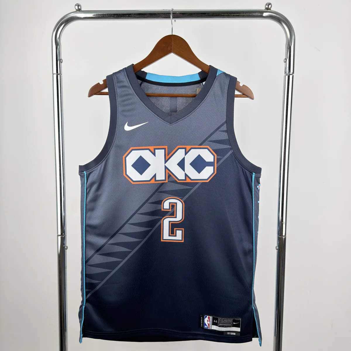 Camisola NBA Oklahoma City Thunder City Edition 2025/26 - Shai Gilgeous-Alexander #2 - Vista 2