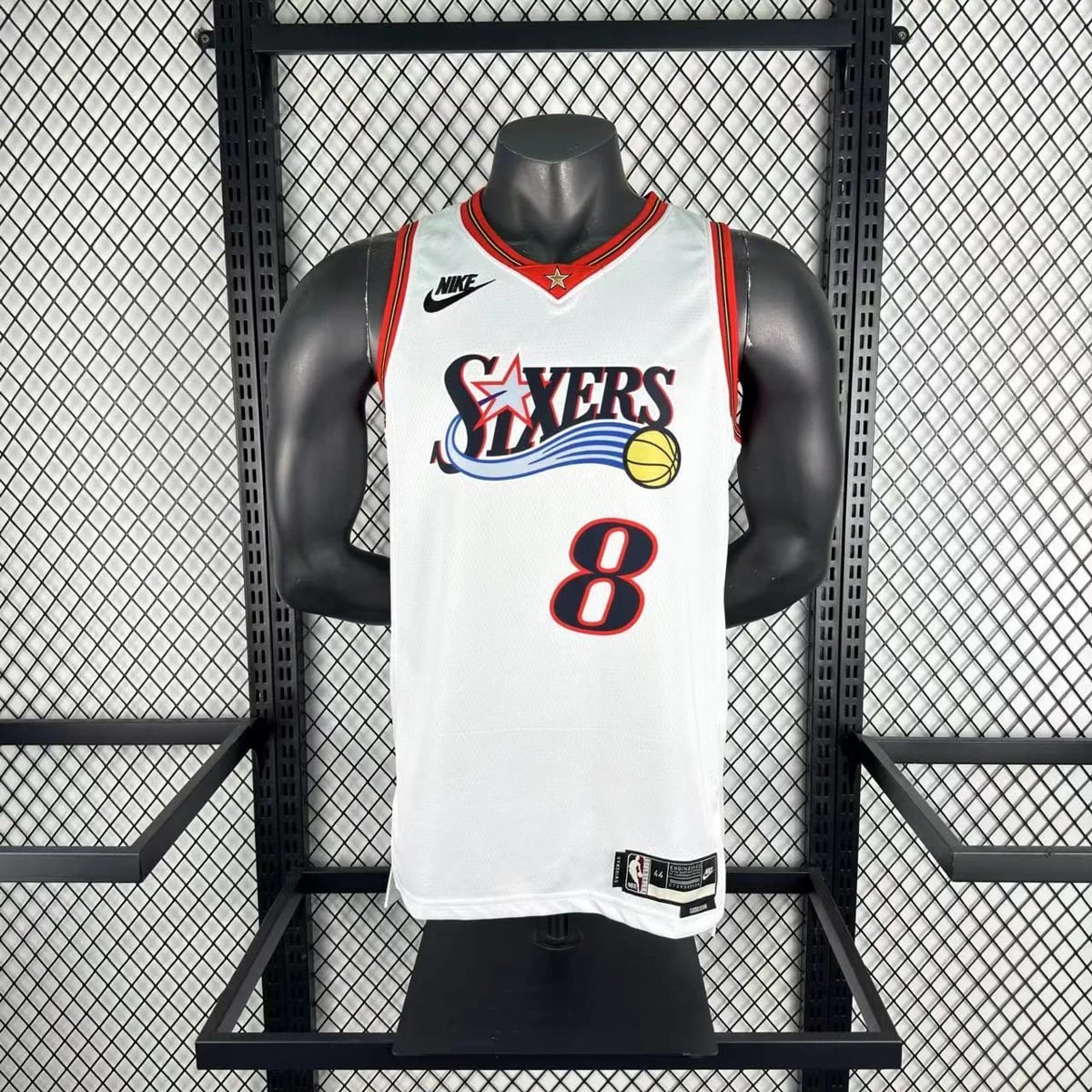 Camisola NBA Philadelphia 76ers Classic Edition Branca 2025/26 - Paul George #8 - Vista 3