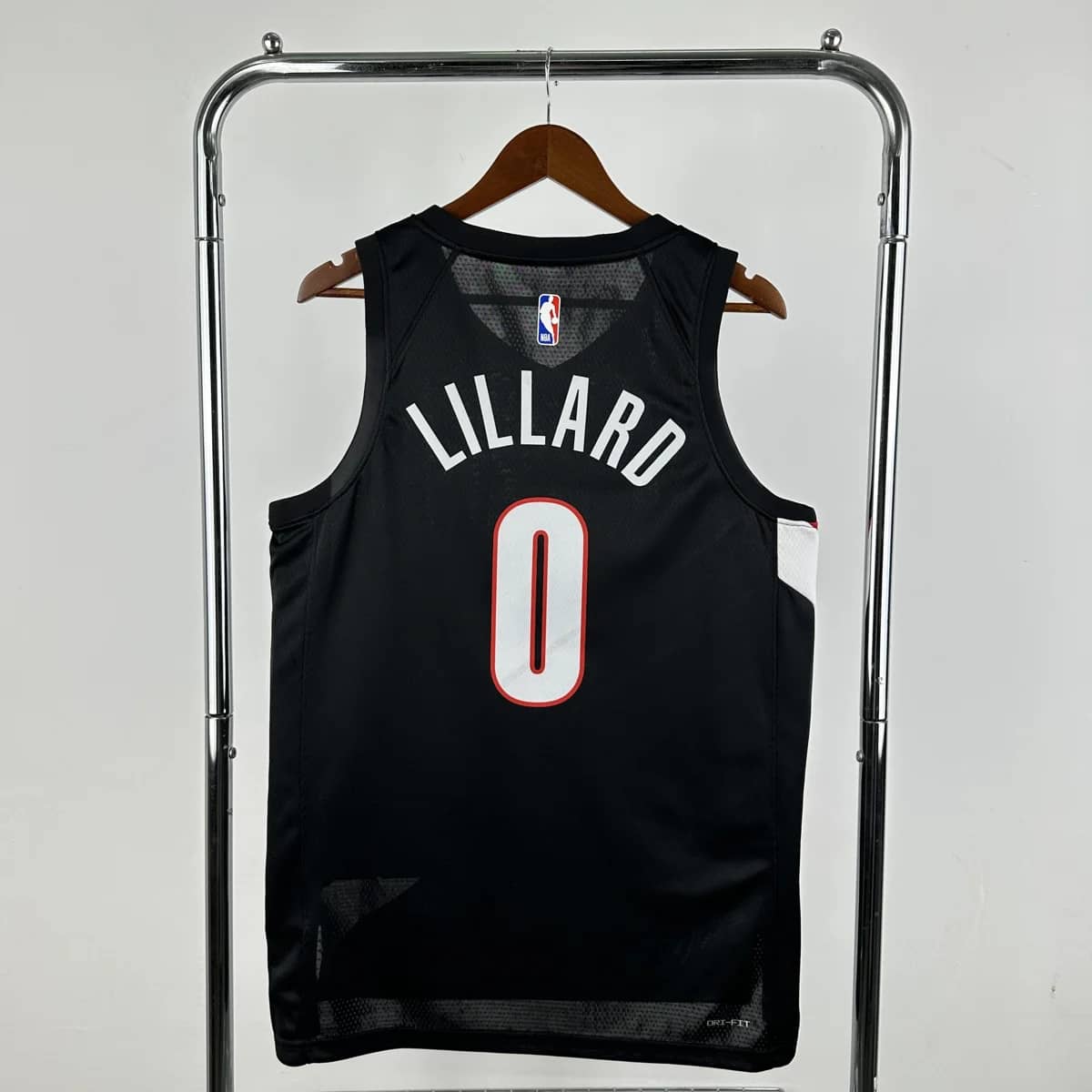 Camisola NBA Portland Trail Blazers Alternativa Preta 2025/26 - Damian Lillard #0