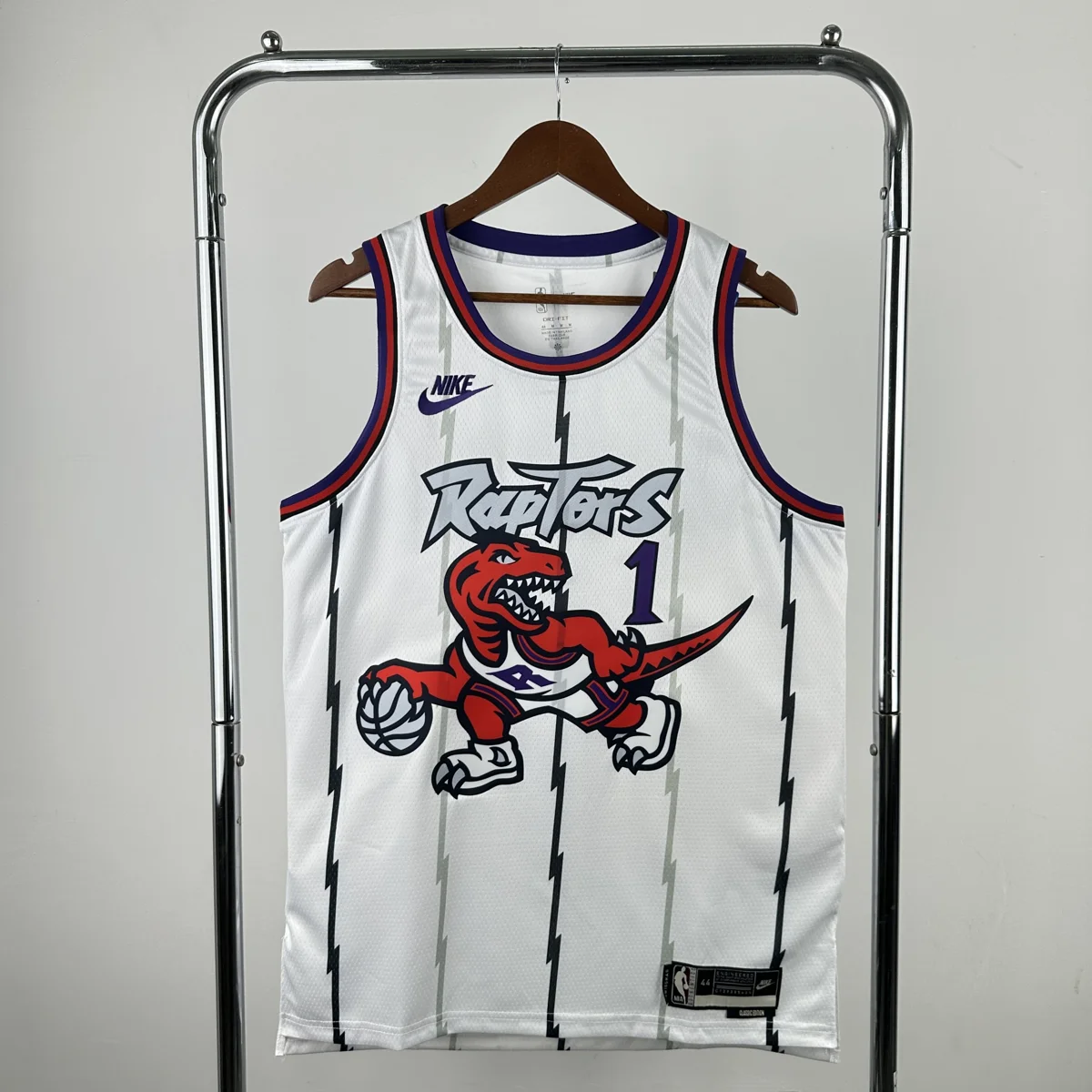 Camisola NBA Toronto Raptors Classic Edition Branca 2025/26 - Tracy McGrady #1 - Vista 2